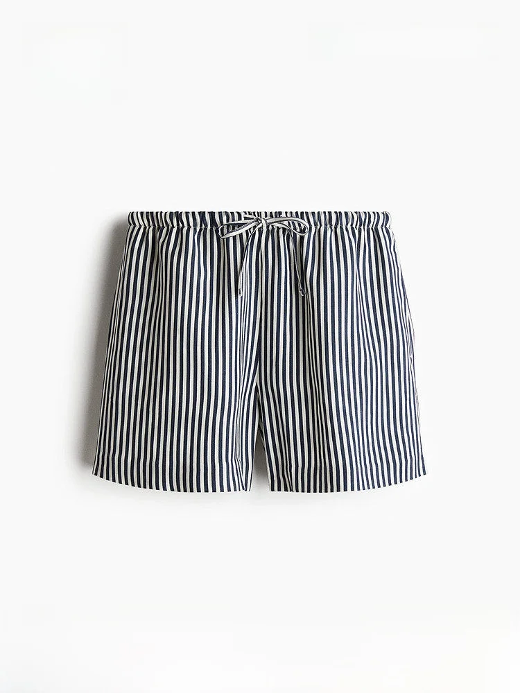 H&M Summer New Women's Cotton Linen Blend Drawstring Shorts Casual Loose Fit Natural Waist Fiber Material Ladies Trousers
H&M Summer New Women's Cotton Linen Blend Drawstring Shorts Casual Loose Fit Natural Waist Fiber Material Ladies Trousers