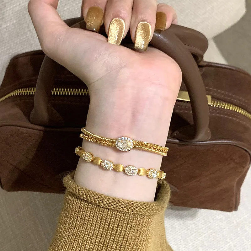 Women Paperclip Chain Bracelet,18K Gold Plated Stainless Steel Adjustable Chain Bracelet,Chunky Stackable Layered Jewelry
Women Paperclip Chain Bracelet,18K Gold Plated Stainless Steel Adjustable Chain Bracelet,Chunky Stackable Layered Jewelry