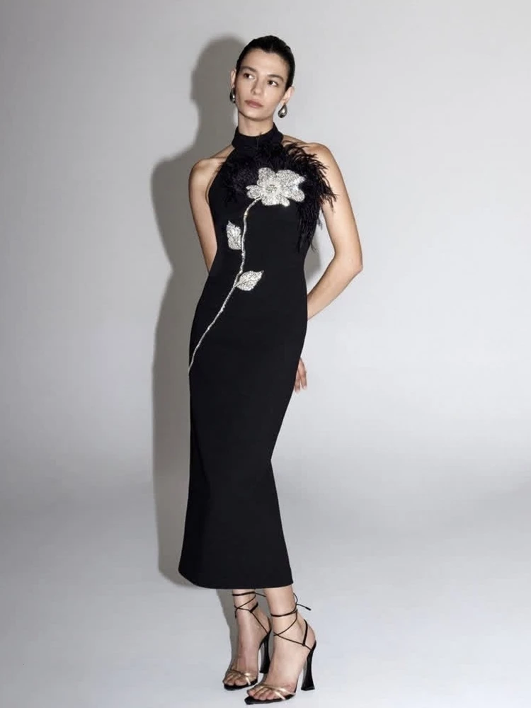 Sexy O Neck Luxury Diamonds Feather Bandage Dress Women Black Sleeveless Backless Crystal Flower Bodycon Dresses Evening Party
Sexy O Neck Luxury Diamonds Feather Bandage Dress Women Black Sleeveless Backless Crystal Flower Bodycon Dresses Evening Party
