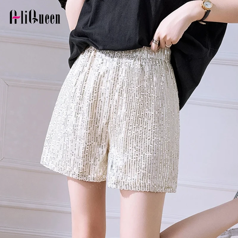 Korean Summer Female White Wide Leg Sequins Shorts Women Retro Casual Black Loose Elastic High Waist Shiny Shorts Streetwear
Korean Summer Female White Wide Leg Sequins Shorts Women Retro Casual Black Loose Elastic High Waist Shiny Shorts Streetwear