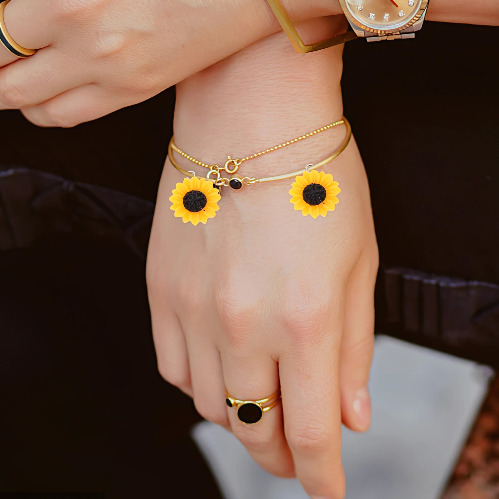 30 Pcs Resin Flower Accessories DIY Earrings Pendants Sunflower Necklace Charms Bracelet Decorations Handmade Jewelry Crafting
30 Pcs Resin Flower Accessories DIY Earrings Pendants Sunflower Necklace Charms Bracelet Decorations Handmade Jewelry Crafting