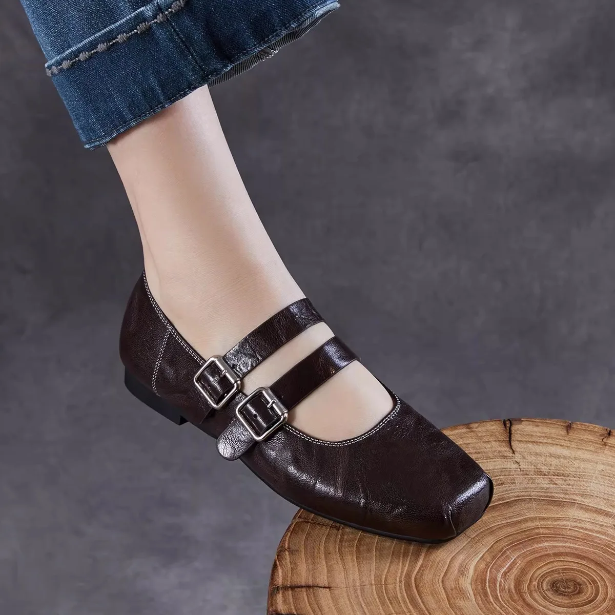 Women's Mary Jane Shoes Leather Square Head Belt Buckle Sheep Skin Fashionable Flat Heel Cross Strap Spring Summer Footwear
Women's Mary Jane Shoes Leather Square Head Belt Buckle Sheep Skin Fashionable Flat Heel Cross Strap Spring Summer Footwear