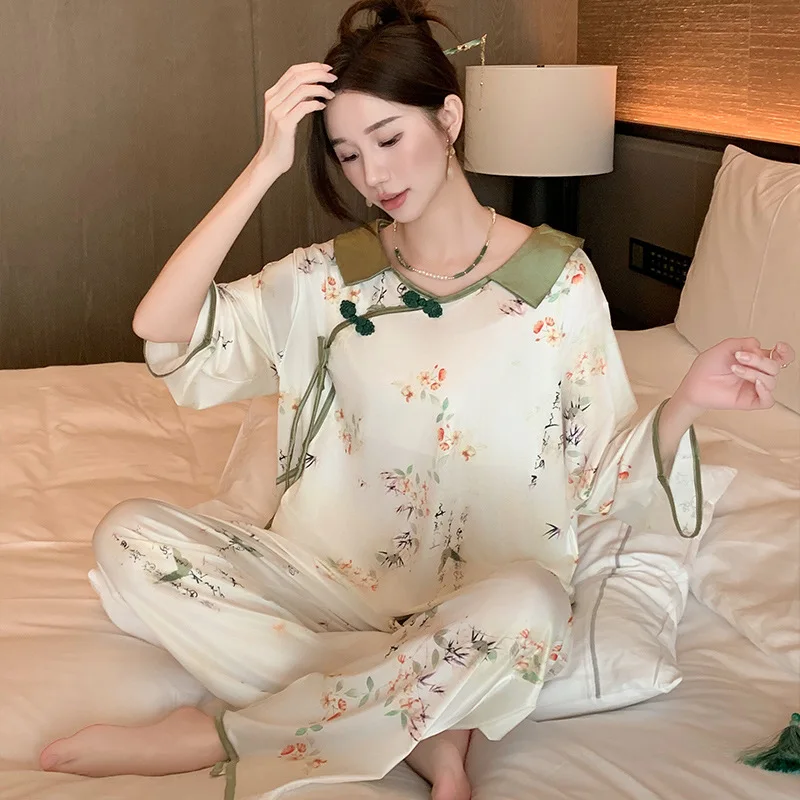 Весенние пижамы очень большого размера, 150 кг, женский комплект домашней одежды в китайском национальном стиле, гладкий домашний костюм из ледяного шелка, можно носить на улице
Весенние пижамы очень большого размера, 150 кг, женский комплект домашней одежды в китайском национальном стиле, гладкий домашний костюм из ледяного шелка, можно носить на улице