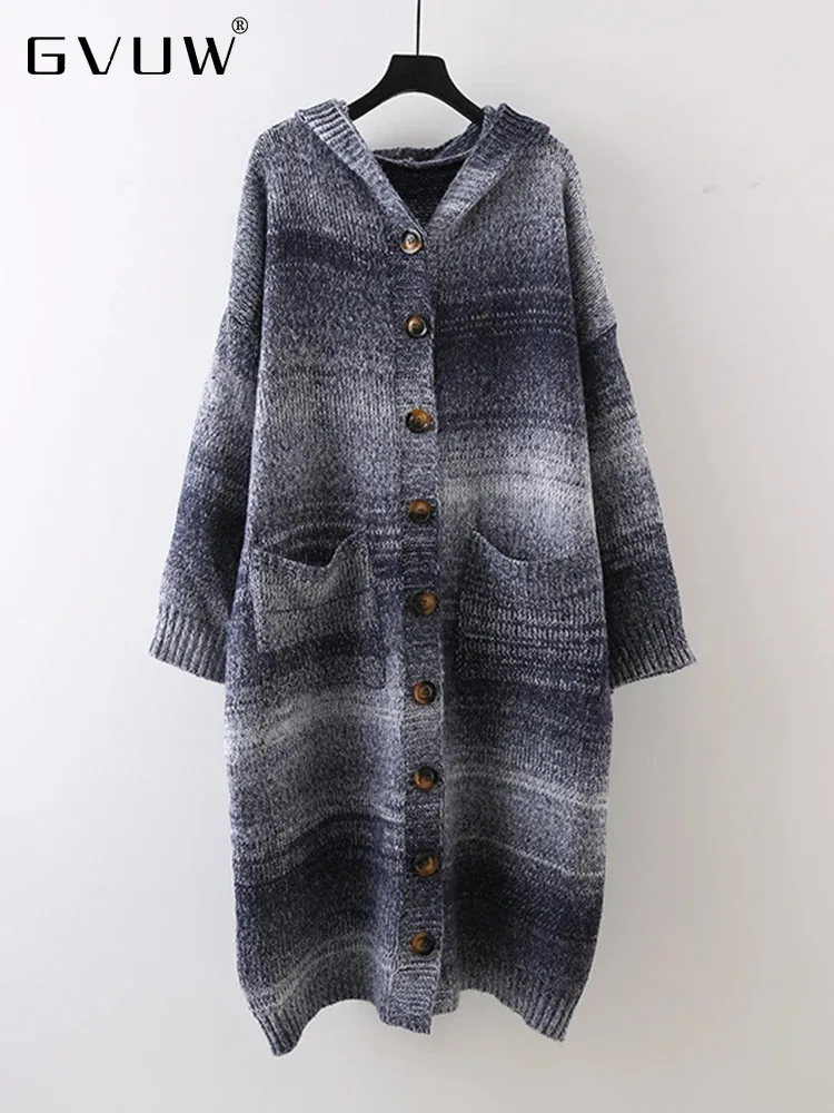 GVUW Knitted Color Block Sweater Women Hooder Full Sleeve Single Breasted Vintage Style Autumn New 2024 Female Long Tops 17G7722
GVUW Knitted Color Block Sweater Women Hooder Full Sleeve Single Breasted Vintage Style Autumn New 2024 Female Long Tops 17G7722