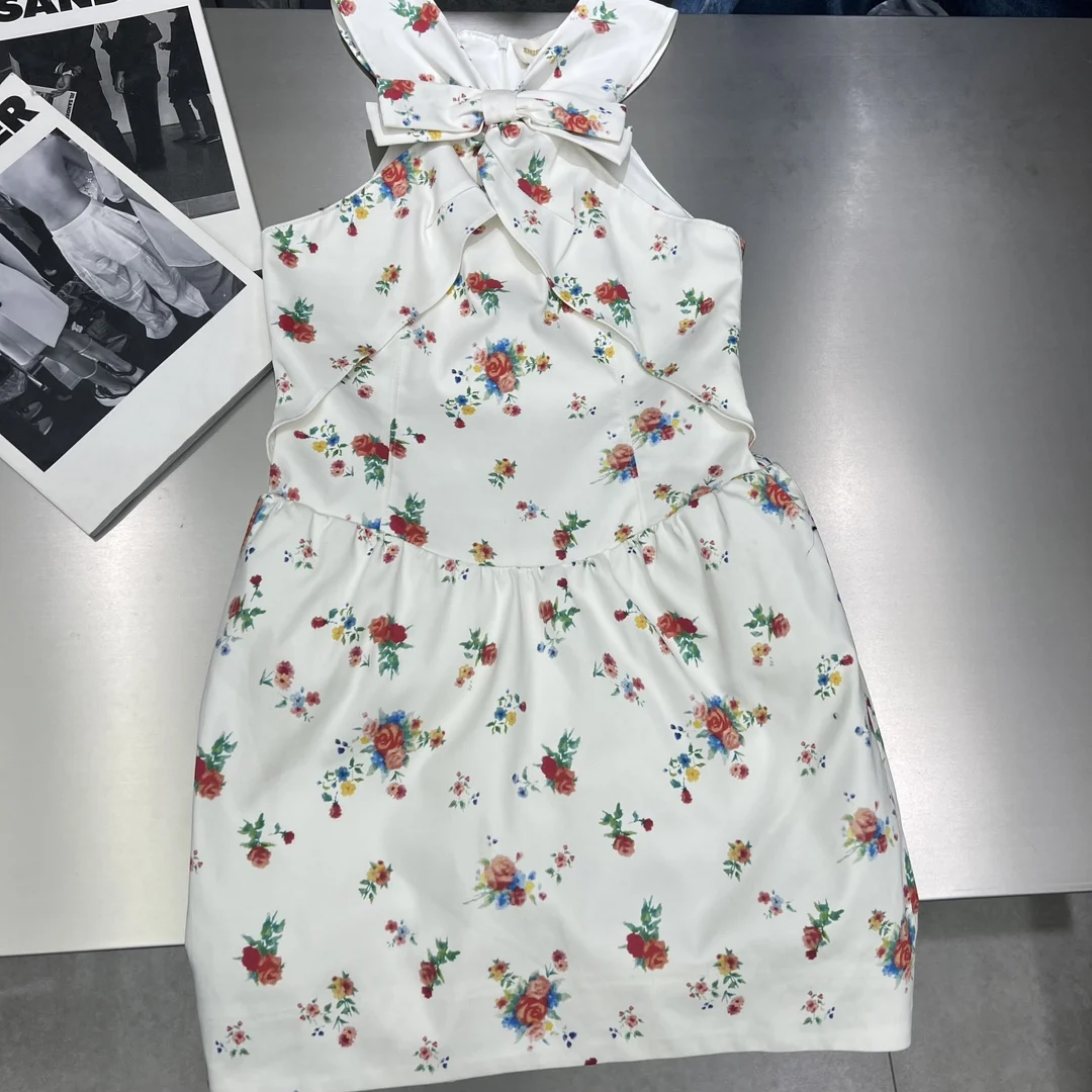 2024 Women's Clothing Temperament waisted oil painting floral suspender skirt Spring Summer New 310
2024 Women's Clothing Temperament waisted oil painting floral suspender skirt Spring Summer New 310