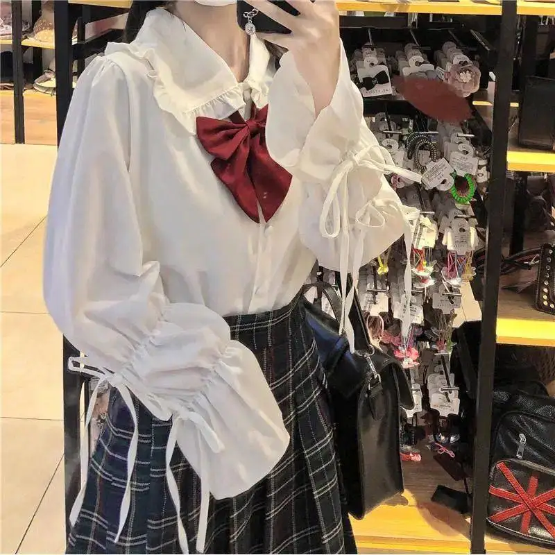 Spring Elegant Lace Blouses Women New 2022 Hollow Out Peter Pan Collar Tops Fashion Office Ladies Long Sleeves Solid Shirt
Spring Elegant Lace Blouses Women New 2022 Hollow Out Peter Pan Collar Tops Fashion Office Ladies Long Sleeves Solid Shirt