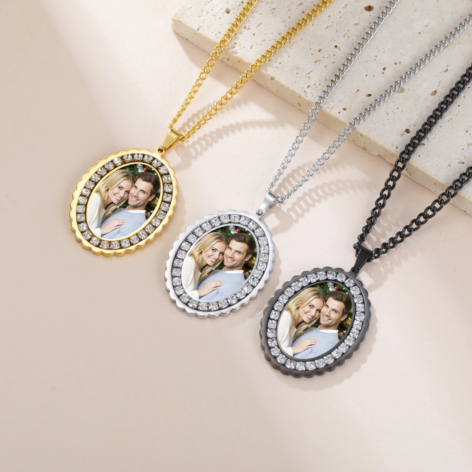 New Personalized Photo Zircon Oval Pendant Necklaces for Women Men Stainless Steel Personalization Picture Custom Christmas Gift
New Personalized Photo Zircon Oval Pendant Necklaces for Women Men Stainless Steel Personalization Picture Custom Christmas Gift