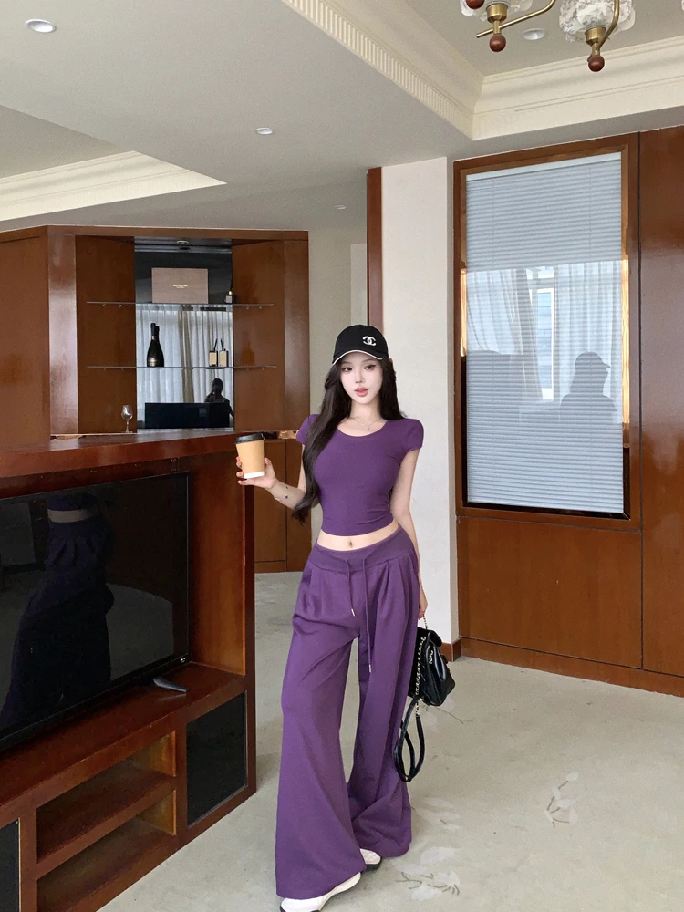 Fashionable Hot Girl Short Sleeve Slim Fit T-Shirt And Wide Leg Casual Pants Women's Summer New Style Set Trendy Casual Wear
Fashionable Hot Girl Short Sleeve Slim Fit T-Shirt And Wide Leg Casual Pants Women's Summer New Style Set Trendy Casual Wear