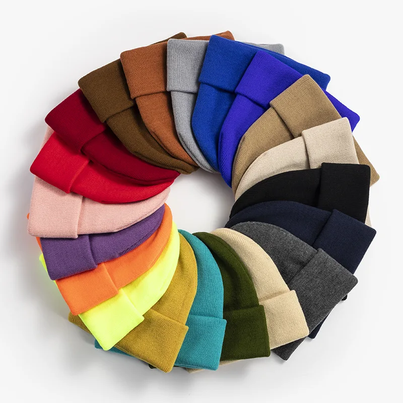 Autumn and Winter Solid Color Knitted Hat for Men and Women, Warm and Ear Protection
Autumn and Winter Solid Color Knitted Hat for Men and Women, Warm and Ear Protection