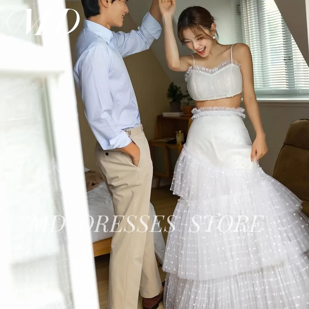 MD Modern White A-line Wedding Dresses Spaghetti Strap Two Pieces Tiered Korea Photoshoot Floor-Length Brides Dresses Customized
MD Modern White A-line Wedding Dresses Spaghetti Strap Two Pieces Tiered Korea Photoshoot Floor-Length Brides Dresses Customized