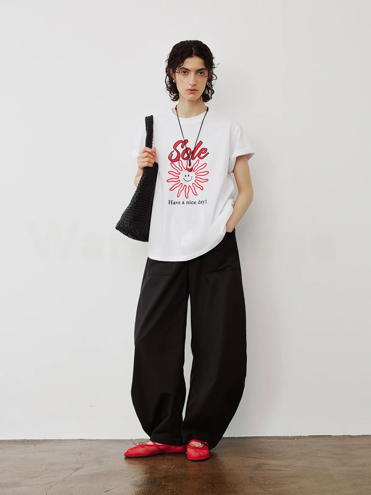 Warm Range Casual Summer Outing Women's High Waist Straight Leg Pants Double Pocket Shape Loose Feeling Floor Length
Warm Range Casual Summer Outing Women's High Waist Straight Leg Pants Double Pocket Shape Loose Feeling Floor Length