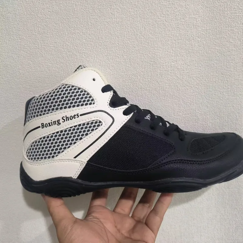 Luxury Brand Wrestling Shoe For Men Comfortable Fighting Shoes Anti-Slippery Boxing Shoes Wearable Gym Training Shoes For Men
Luxury Brand Wrestling Shoe For Men Comfortable Fighting Shoes Anti-Slippery Boxing Shoes Wearable Gym Training Shoes For Men