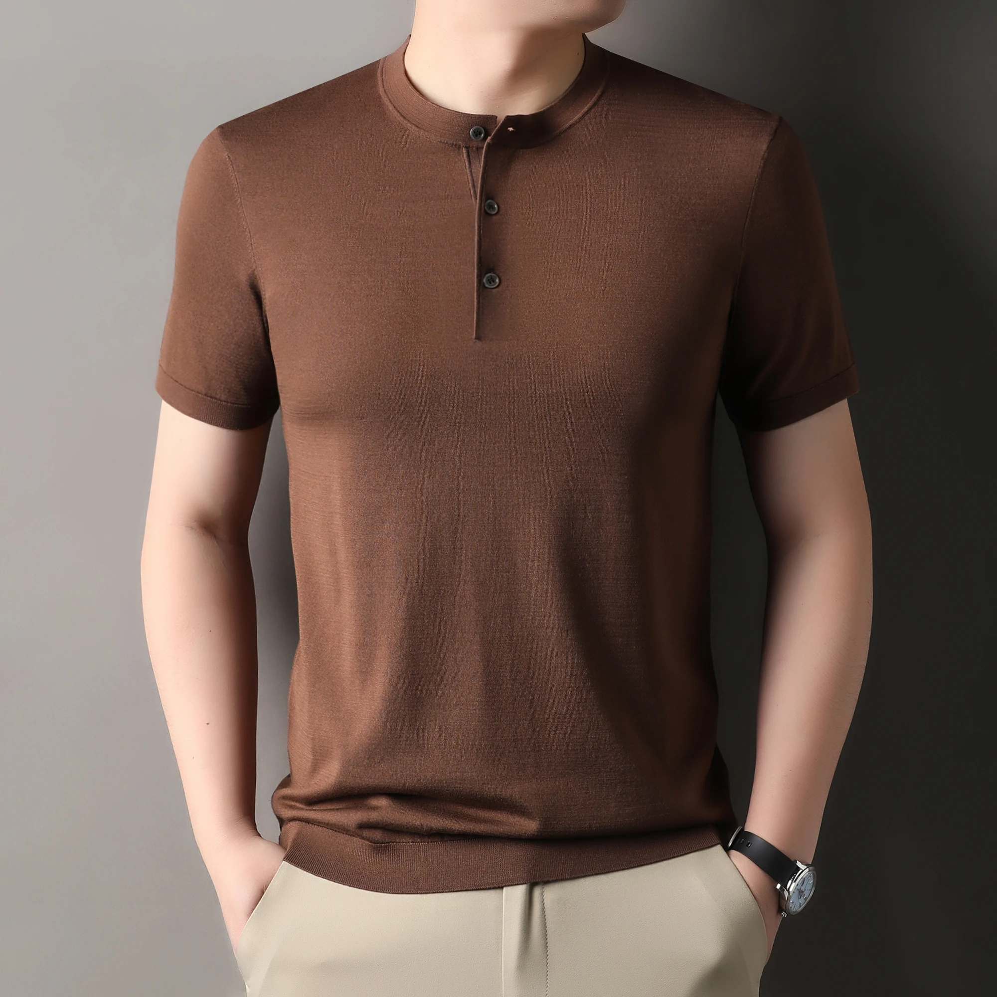 High Quality Lyocell Men Clothes 2025 Summer Casual Button Knit Tees Short Sleeve Male Silk Cotton Knitwear Pullover Tee Shirts
High Quality Lyocell Men Clothes 2025 Summer Casual Button Knit Tees Short Sleeve Male Silk Cotton Knitwear Pullover Tee Shirts