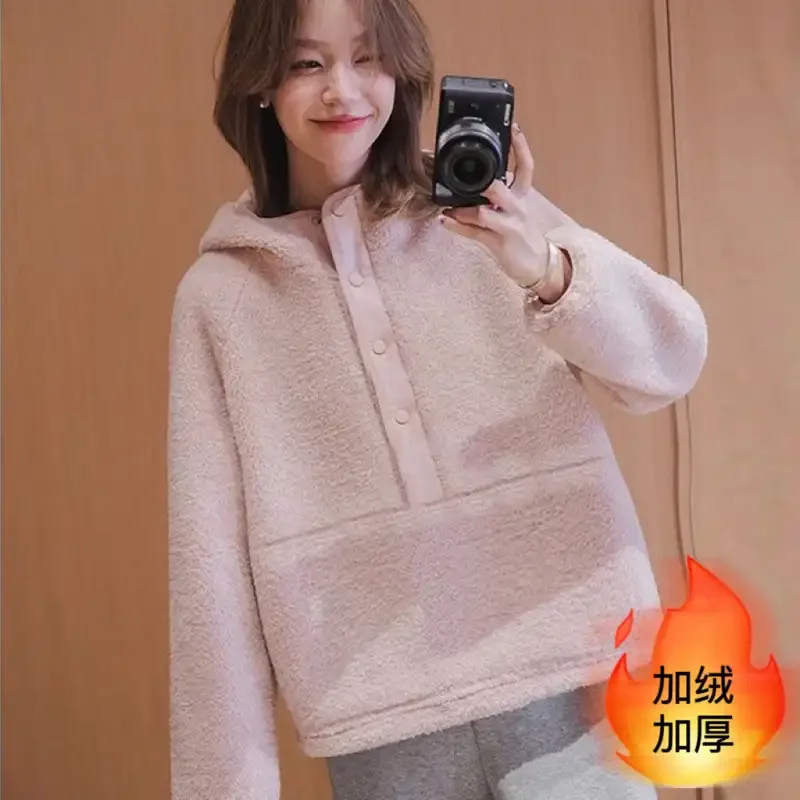 Женская однотонная толстовка, осеннее и зимнее пальто с капюшоном, свободный бархатный утолщенный модный топ
Женская однотонная толстовка, осеннее и зимнее пальто с капюшоном, свободный бархатный утолщенный модный топ