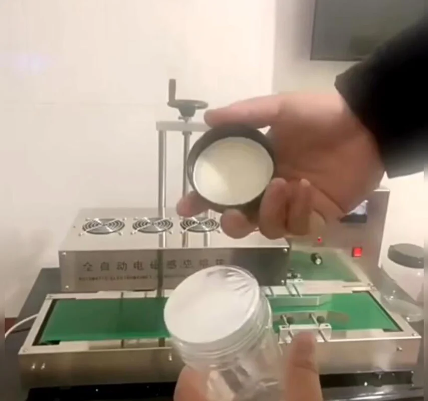 Continuous Aluminum Foil Sealing Machine Electromagnetic Induction Fast Aluminum Foil Gasket Heat Sealing Machine
Continuous Aluminum Foil Sealing Machine Electromagnetic Induction Fast Aluminum Foil Gasket Heat Sealing Machine