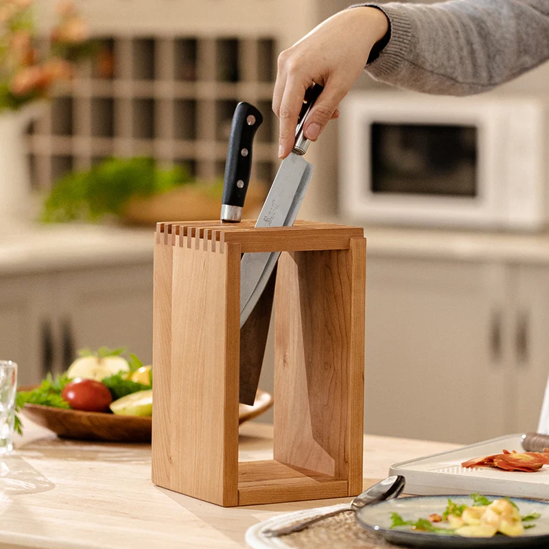 Держатель инструмента Вентилируемая и устойчивая к плесени полка для хранения бытовых ножей из цельного дерева Кухонная столешница Держатель ножей Специальный комплект стеллажей
Держатель инструмента Вентилируемая и устойчивая к плесени полка для хранения бытовых ножей из цельного дерева Кухонная столешница Держатель ножей Специальный комплект стеллажей
