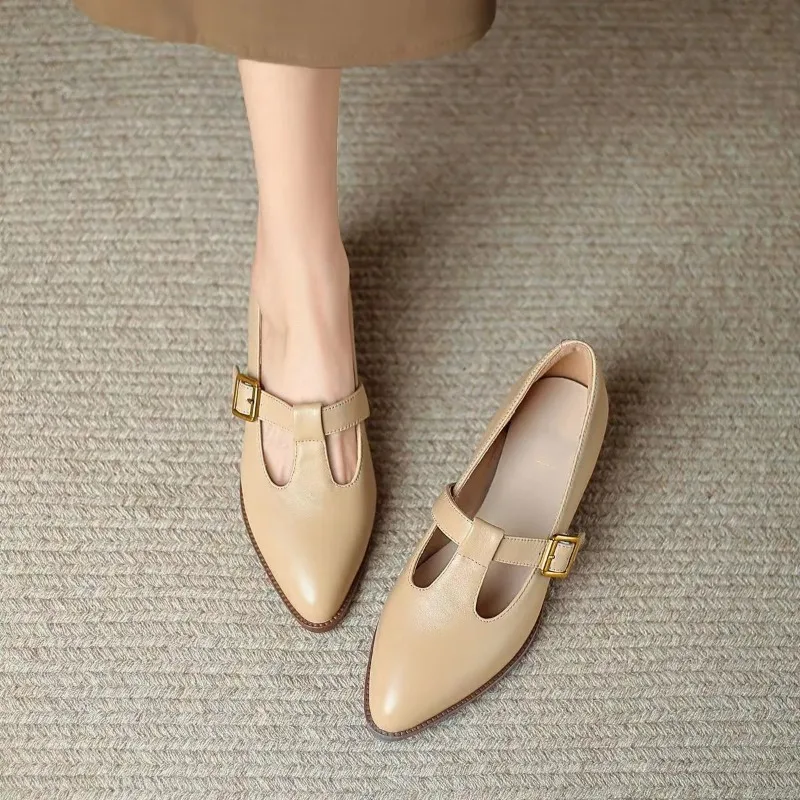 2024 New Women's Loafers Solid Color Flat Shoes for Women Patent Leather Shallow Mouth Commuter Daily Casual Shoes Square Heel
2024 New Women's Loafers Solid Color Flat Shoes for Women Patent Leather Shallow Mouth Commuter Daily Casual Shoes Square Heel