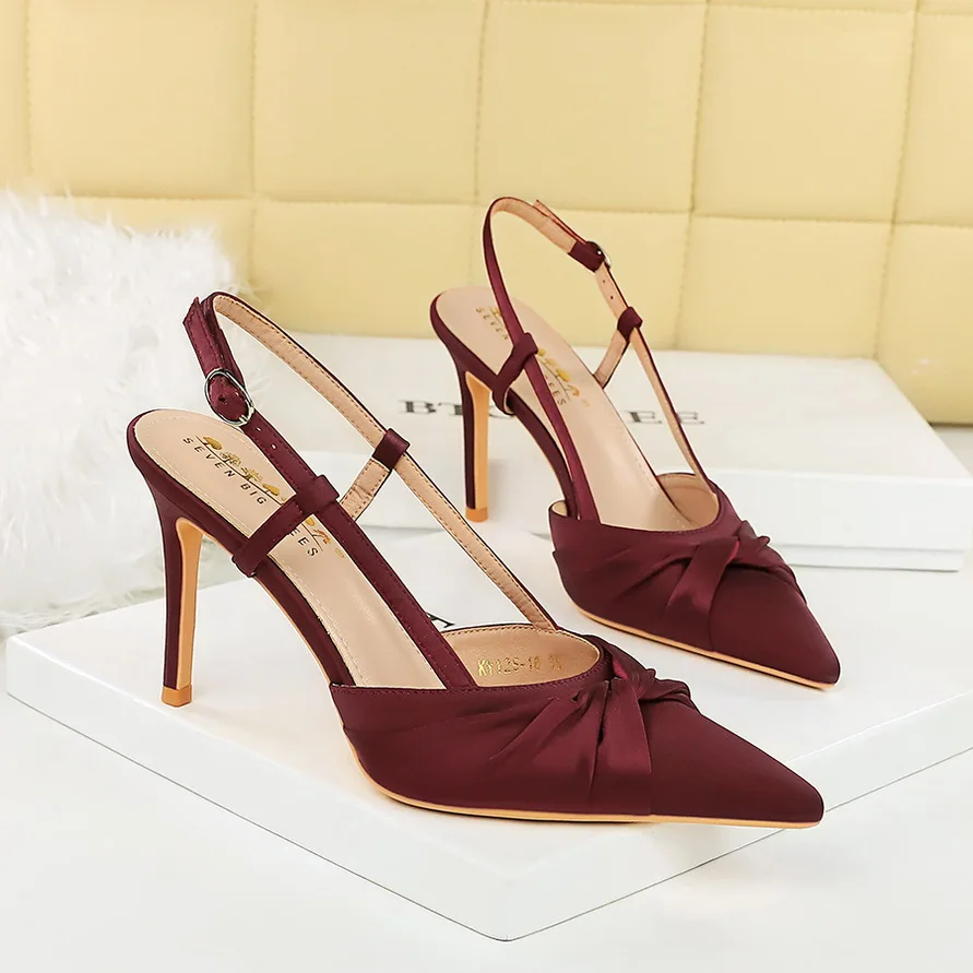BIGTREE Elegant High Heels Slingback Pleated Bow Satin Women Pumps Stiletto 9cm Ceremony Prom Lady Sandals Champagne Black
BIGTREE Elegant High Heels Slingback Pleated Bow Satin Women Pumps Stiletto 9cm Ceremony Prom Lady Sandals Champagne Black