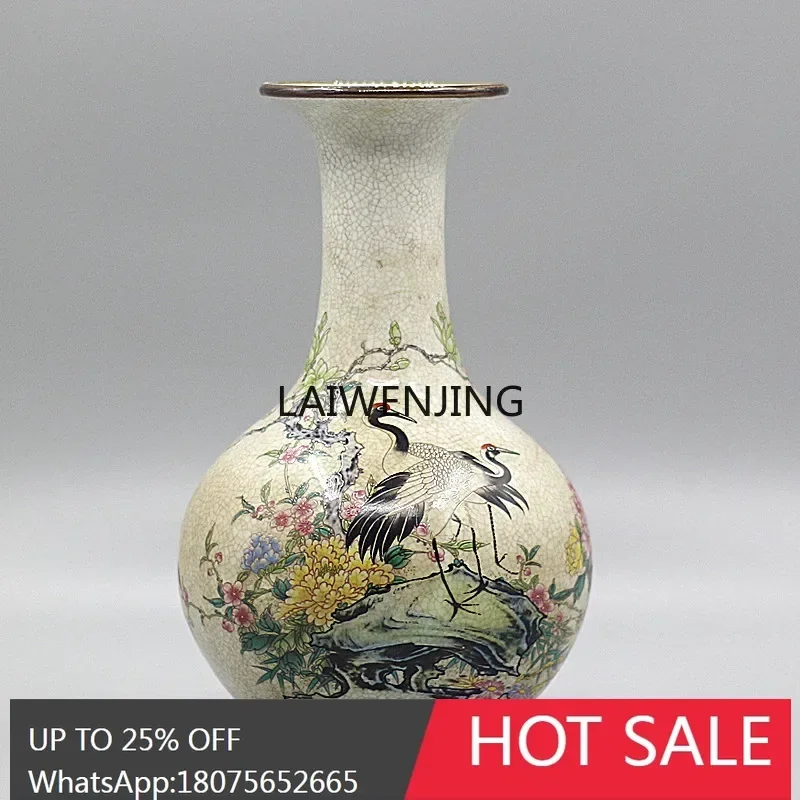 Daqing Qianlong pastel pine crane welcome spring bottle antique porcelain old Chinese ornament collection
Daqing Qianlong pastel pine crane welcome spring bottle antique porcelain old Chinese ornament collection