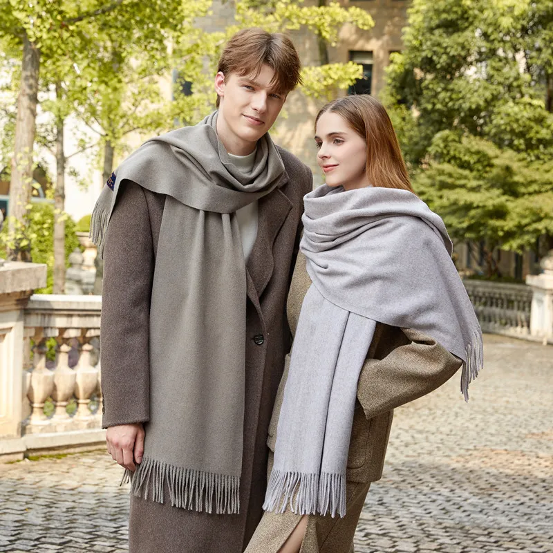 High-end Solid Color Thick Scarf Large Shawl Men And Women's Wool Cape Winter Warm Pashmina Cashmere Feel Scarves Luxury Brand
High-end Solid Color Thick Scarf Large Shawl Men And Women's Wool Cape Winter Warm Pashmina Cashmere Feel Scarves Luxury Brand