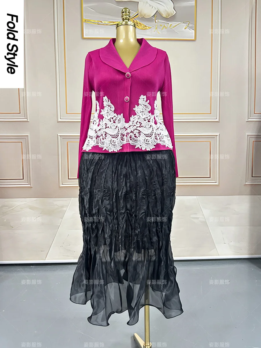 2026 Summer New Women's Clothing Miyake Style Lace Splicing Pleated Skirt High Elastic Two-piece Suit Dress
2026 Summer New Women's Clothing Miyake Style Lace Splicing Pleated Skirt High Elastic Two-piece Suit Dress