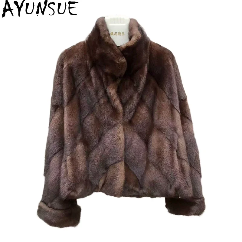 Tcyeek Luxury Natural Mink Coat Women Clothes 2026 Winter Jacket Woman Fashion Warm Whole Mink Real Fur Coats New in Outerwears
Tcyeek Luxury Natural Mink Coat Women Clothes 2026 Winter Jacket Woman Fashion Warm Whole Mink Real Fur Coats New in Outerwears