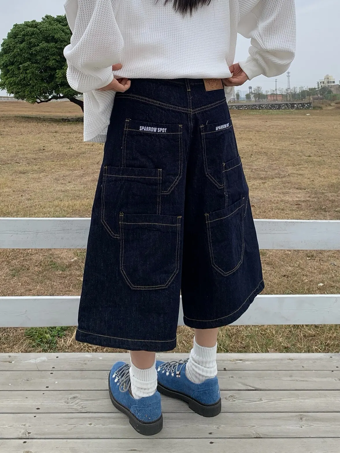 Retro American High Street Washed Distressed Straight Leg Jeans Loose Wide Leg Multi Pocket Design Seven-Foot Pants
Retro American High Street Washed Distressed Straight Leg Jeans Loose Wide Leg Multi Pocket Design Seven-Foot Pants