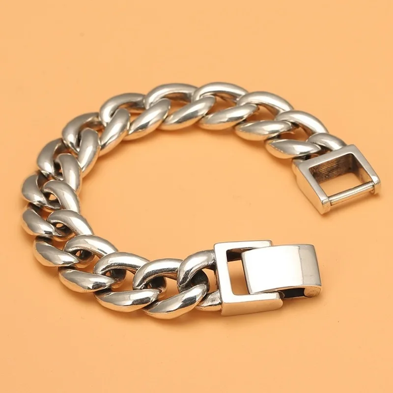 Real Solid 925 Sterling Silver Chain Men 16mm Wide Curb Cuban Link Bracelet 101.55g/20cm
Real Solid 925 Sterling Silver Chain Men 16mm Wide Curb Cuban Link Bracelet 101.55g/20cm