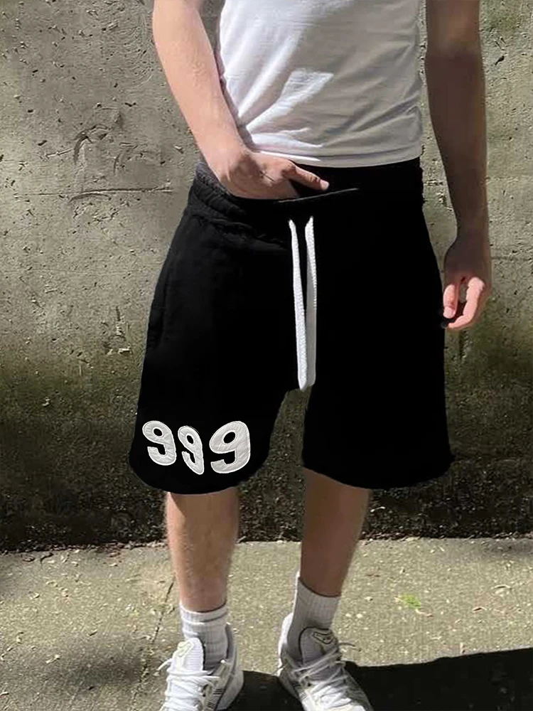 Y2K digital embroidery sports shorts, casual shorts with loose drawstring on the street in summer.
Y2K digital embroidery sports shorts, casual shorts with loose drawstring on the street in summer.
