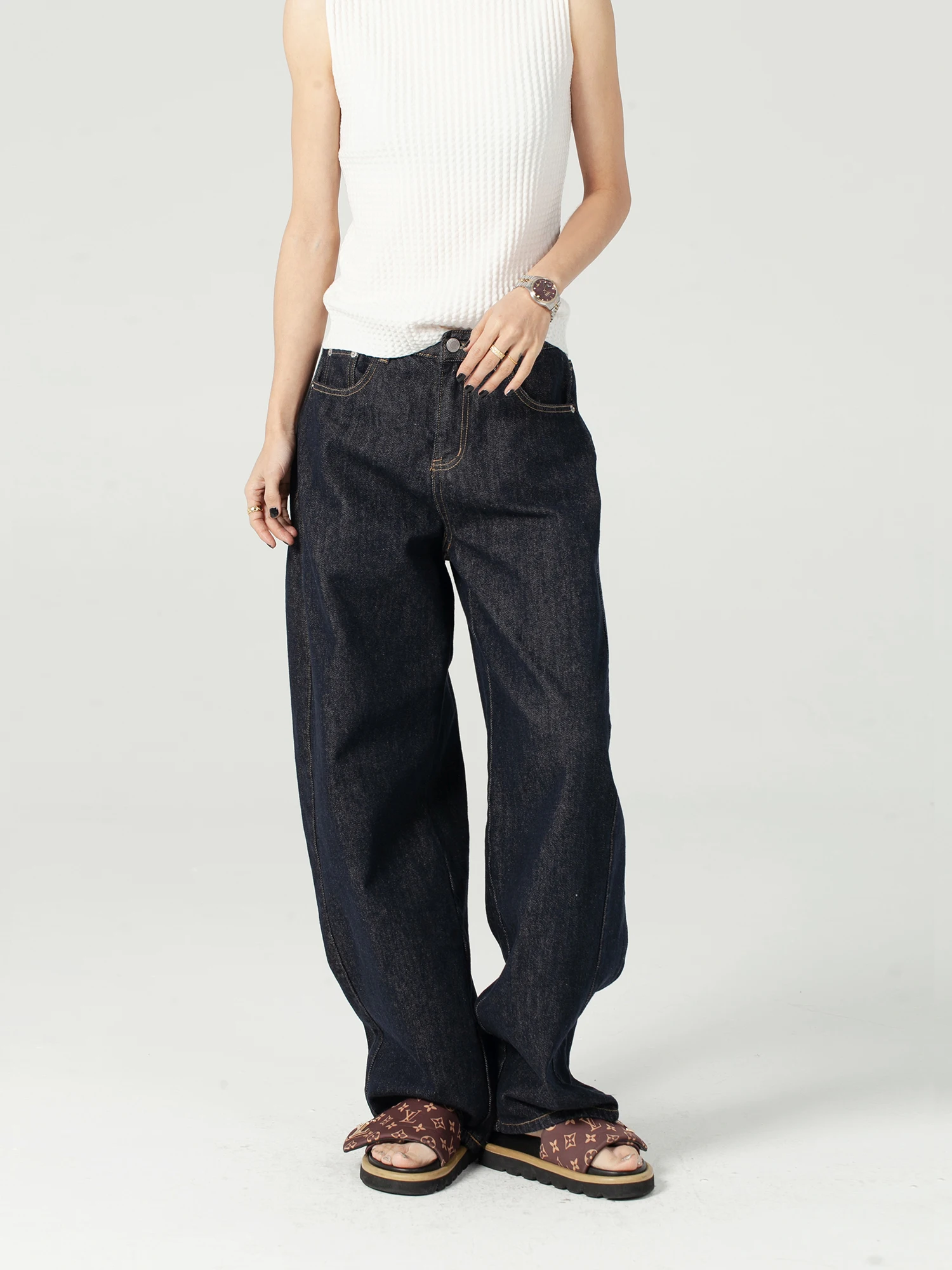 Ultra Heavyweight Luxury Deep Blue Original Denim Jeans Casual Pants Small Curved Knife Biang San Three Non-Pleasing
Ultra Heavyweight Luxury Deep Blue Original Denim Jeans Casual Pants Small Curved Knife Biang San Three Non-Pleasing