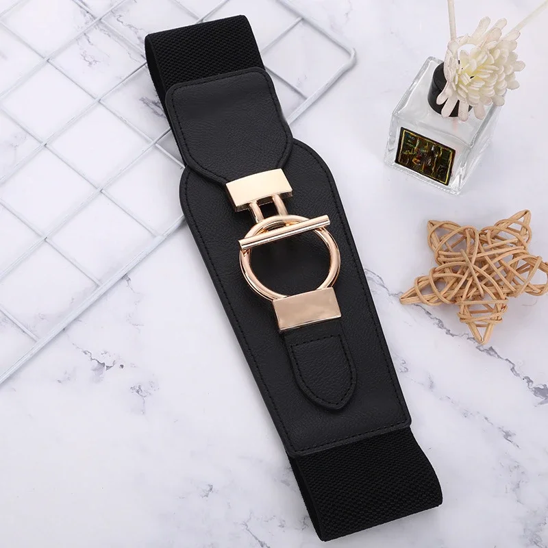 A New Versatile and Fashionable Women's Dress with Elastic and Wide Waistband Suitable for Down Jackets
A New Versatile and Fashionable Women's Dress with Elastic and Wide Waistband Suitable for Down Jackets