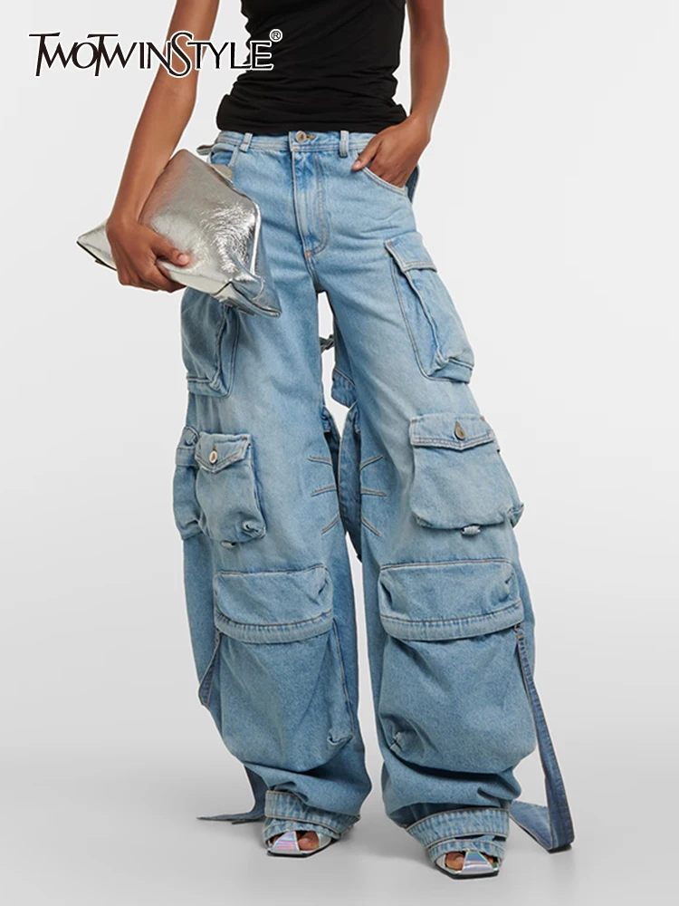 TWOTWINSTYLE Patchwork Button Loose Jeans For Women High Waist Spliced Prokets Hollow Out Full Length Pant Female Fashion New
TWOTWINSTYLE Patchwork Button Loose Jeans For Women High Waist Spliced Prokets Hollow Out Full Length Pant Female Fashion New