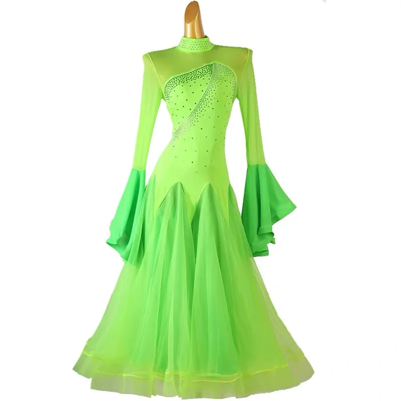 Танцевальное платье для бальных танцев для взрослых, с высоким воротником, элегантное, для вальса, для соревнований, женское
Танцевальное платье для бальных танцев для взрослых, с высоким воротником, элегантное, для вальса, для соревнований, женское