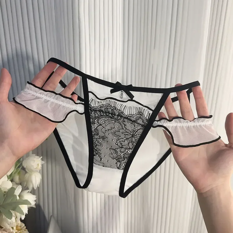 French mid rise pure desire style sexy underwear for women, hollow out rhinestone bow breathable triangle pants
French mid rise pure desire style sexy underwear for women, hollow out rhinestone bow breathable triangle pants