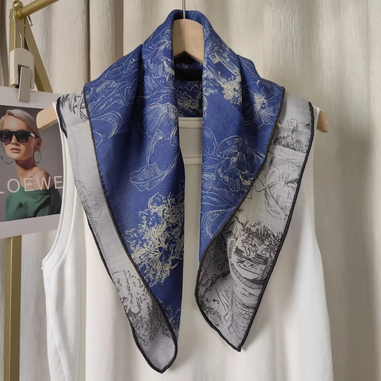 70% Wool 30% Real Silk Scarf Women Shawls Wraps Foulard high quality Scarves Pashmina Female Hijab Bandana bufanda Kerchief
70% Wool 30% Real Silk Scarf Women Shawls Wraps Foulard high quality Scarves Pashmina Female Hijab Bandana bufanda Kerchief