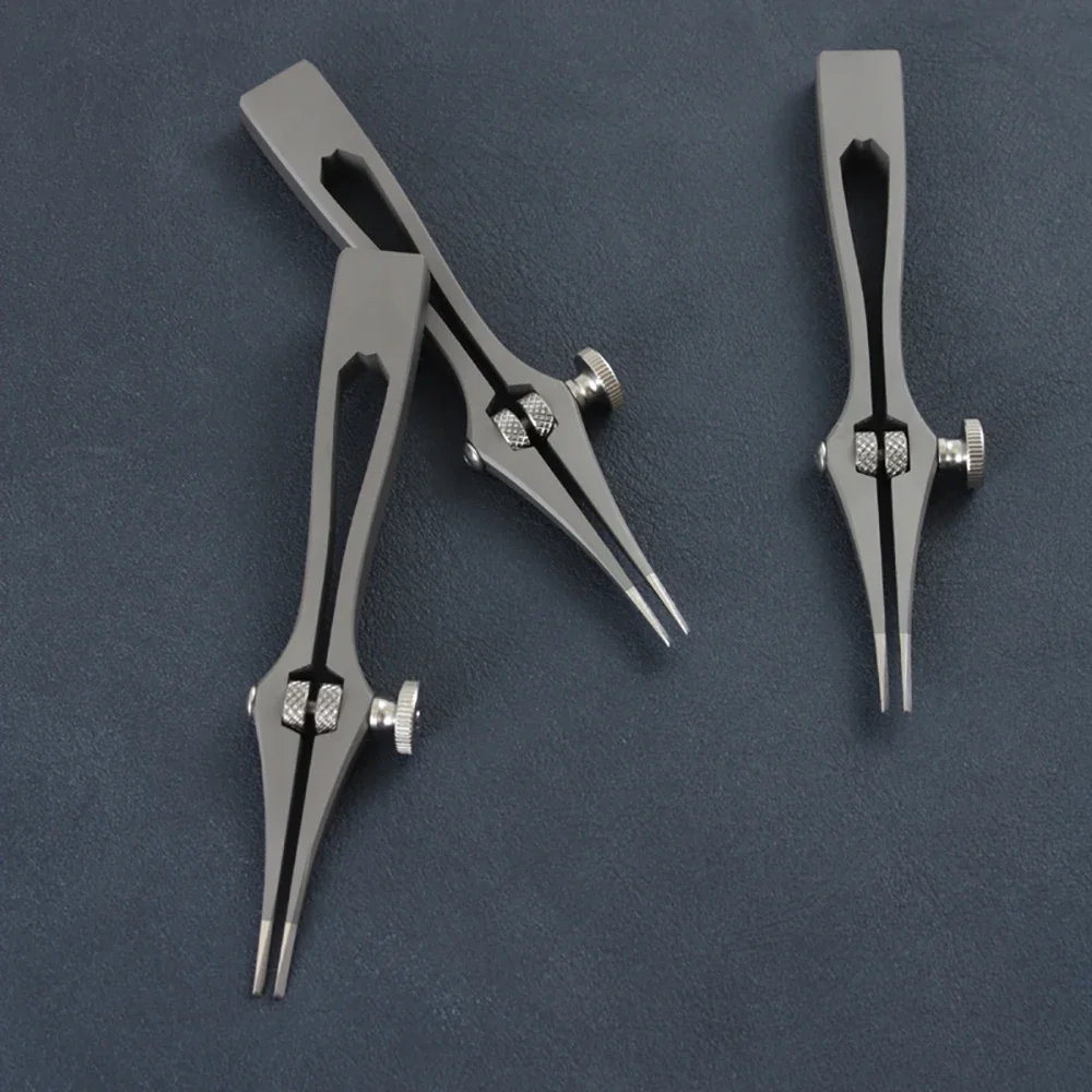 Adjustable Spacing 1-6MM Leather Punch Tool French Type Manual Hole Puncher Leather Chisel Pricking Iron Handmade LeatherCraft
Adjustable Spacing 1-6MM Leather Punch Tool French Type Manual Hole Puncher Leather Chisel Pricking Iron Handmade LeatherCraft