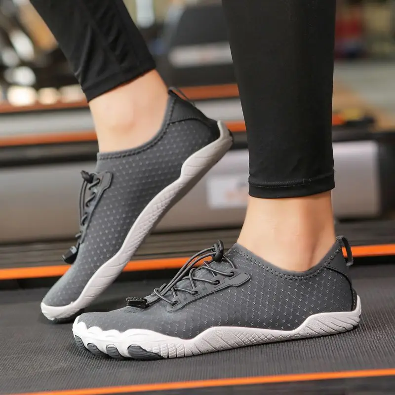 Indoor Fitness Shoes Silent Shock-Absorbing Treadmill Men's Home Exercise Pilates Aerobics Yoga Women's Canyoning
Indoor Fitness Shoes Silent Shock-Absorbing Treadmill Men's Home Exercise Pilates Aerobics Yoga Women's Canyoning