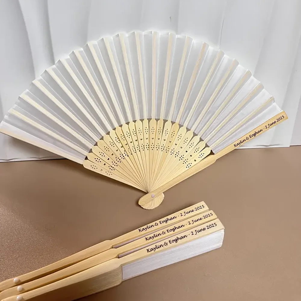 Personalized 4Pcs Wedding Favors Silk Bamboo Fans Exquisite Welcome Gifts Elegant Party Supplies Bridal Shower Gifts Anniversary
Personalized 4Pcs Wedding Favors Silk Bamboo Fans Exquisite Welcome Gifts Elegant Party Supplies Bridal Shower Gifts Anniversary