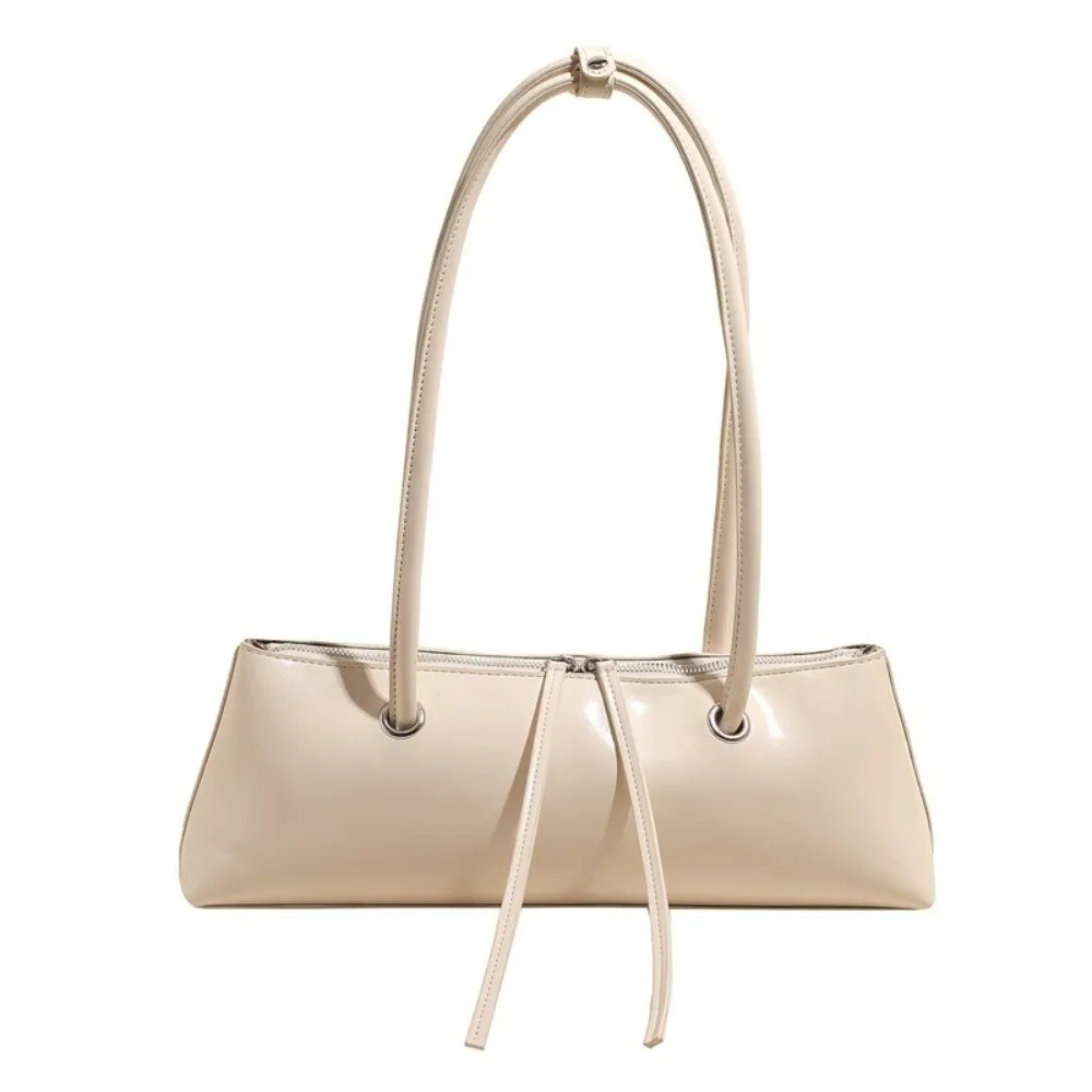 Portable Sweet French Stick Handbag Y2K Retro PU Shoulder Bag Solid Color Anti-splash Water Texture Underarm Bags Work
Portable Sweet French Stick Handbag Y2K Retro PU Shoulder Bag Solid Color Anti-splash Water Texture Underarm Bags Work