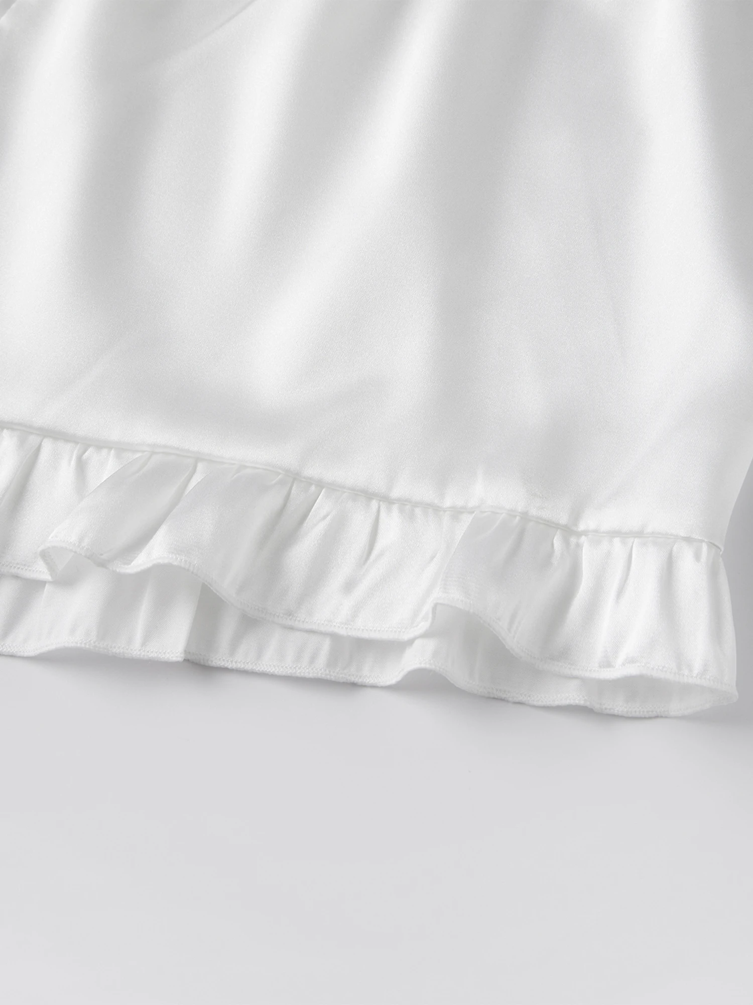 Women Satin Pajama Set Flutter Sleeve Tops and Drawstring Ruffled Shorts 2 Piece Sleepwear Outfit
Women Satin Pajama Set Flutter Sleeve Tops and Drawstring Ruffled Shorts 2 Piece Sleepwear Outfit