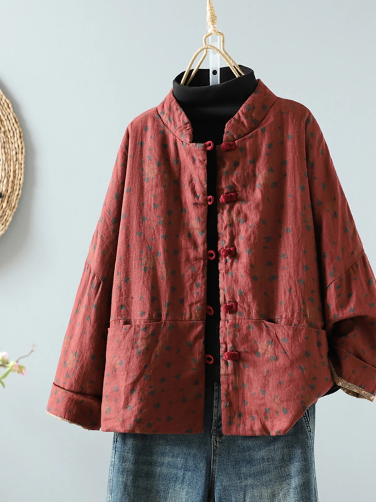 Artistic Cotton Jaet Women's Retro Button Chinese Sle Printed Ethnic Warm Cotton Coat Long Sve Commute Medium Length
Artistic Cotton Jaet Women's Retro Button Chinese Sle Printed Ethnic Warm Cotton Coat Long Sve Commute Medium Length