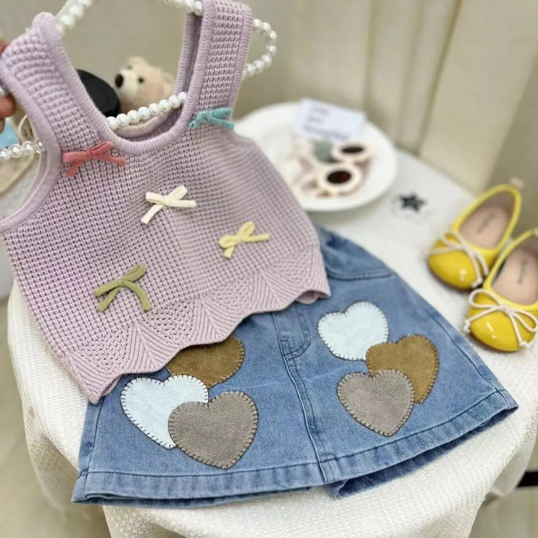 Children's Clothing Sets Knitted Bow Vest with A Love Heart Denim Dress Girls Clothes Set 7 To 8 Years Kids Boutique Clothes
Children's Clothing Sets Knitted Bow Vest with A Love Heart Denim Dress Girls Clothes Set 7 To 8 Years Kids Boutique Clothes
