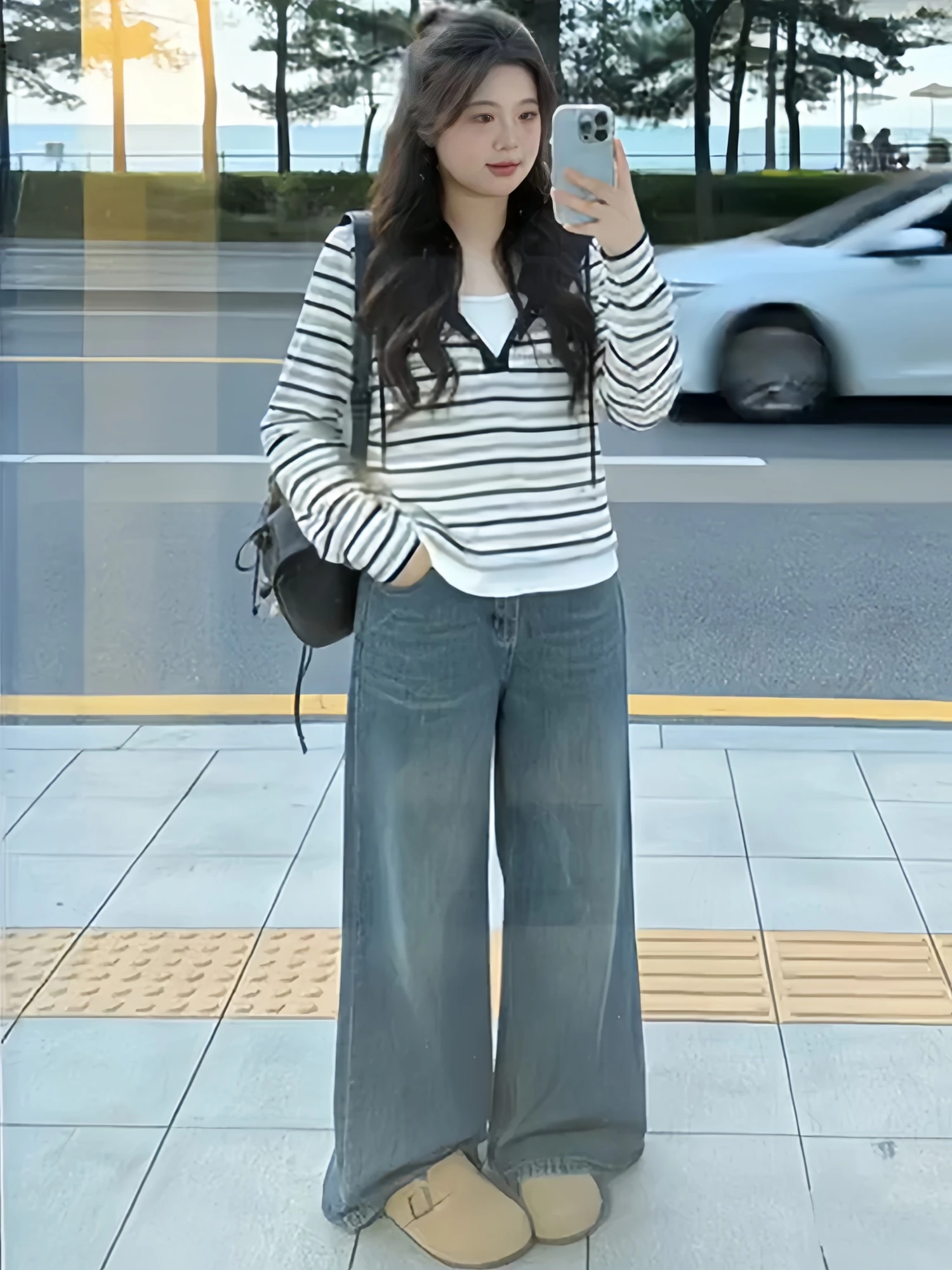 Casual Striped Long Sleeve Hoodie Top Women's Fake Two-Piece Spring Autumn New Korean Style Lazy Fashion Slimming Upper Body
Casual Striped Long Sleeve Hoodie Top Women's Fake Two-Piece Spring Autumn New Korean Style Lazy Fashion Slimming Upper Body