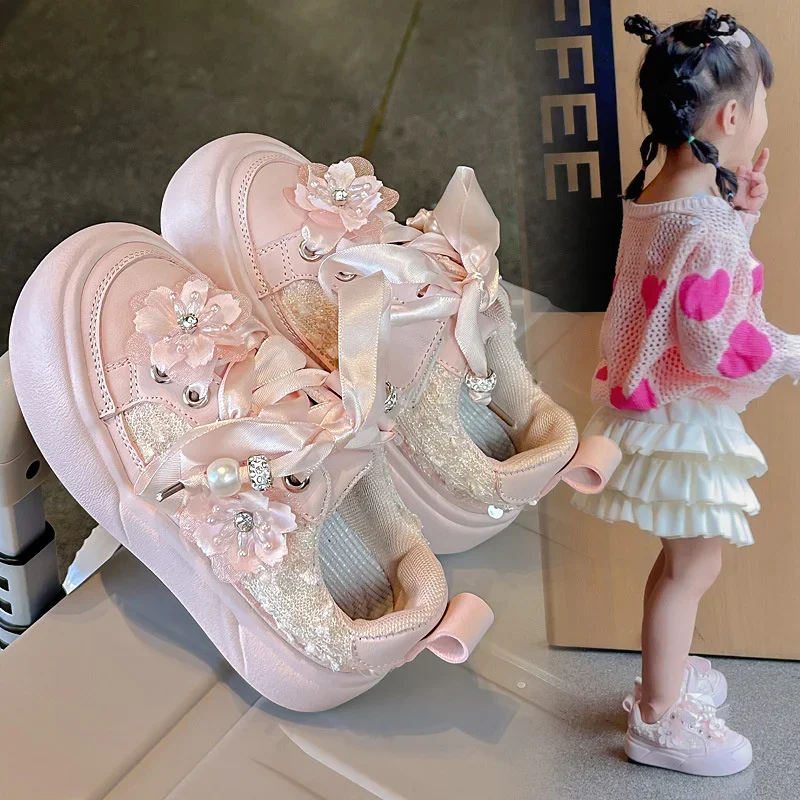 Size 26-36 New Autumn Cute Flower Aged 5-13 Children Shoes Soft Girls Non-slip Kids Princess Shoes Party Student Fashion Shoes
Size 26-36 New Autumn Cute Flower Aged 5-13 Children Shoes Soft Girls Non-slip Kids Princess Shoes Party Student Fashion Shoes