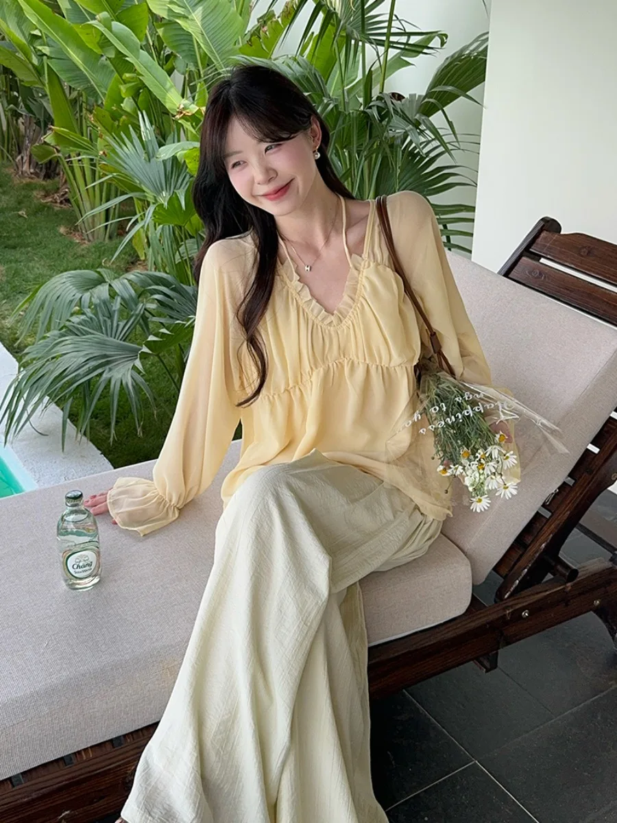 plus Size Summer New Style V-Neck Gored Hem Flounce Sleeveless Loose Age-Defying Versatile Chiffon Top for Young Women
plus Size Summer New Style V-Neck Gored Hem Flounce Sleeveless Loose Age-Defying Versatile Chiffon Top for Young Women