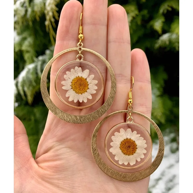 Bohemian Creative Eternal Flower Daisy Dangle Earrings for Women Vintage Ethnic Gold Color Circle Earrings Jewelry Accessories
Bohemian Creative Eternal Flower Daisy Dangle Earrings for Women Vintage Ethnic Gold Color Circle Earrings Jewelry Accessories
