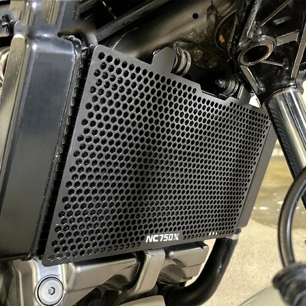 NC750X 2024 Motorcycle Accessories Radiator Grille Cover Guard Protection Protetor FOR HONDA NC 750X NC750 X 2021 2022 2023
NC750X 2024 Motorcycle Accessories Radiator Grille Cover Guard Protection Protetor FOR HONDA NC 750X NC750 X 2021 2022 2023