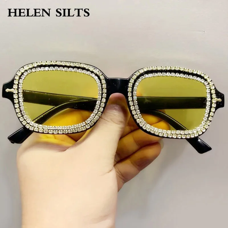 Luxury Lady Diamond Sunglasses Women's Fashion Rhinestone Square UV400 Sun Glasses Female Shades Eyewear
Luxury Lady Diamond Sunglasses Women's Fashion Rhinestone Square UV400 Sun Glasses Female Shades Eyewear