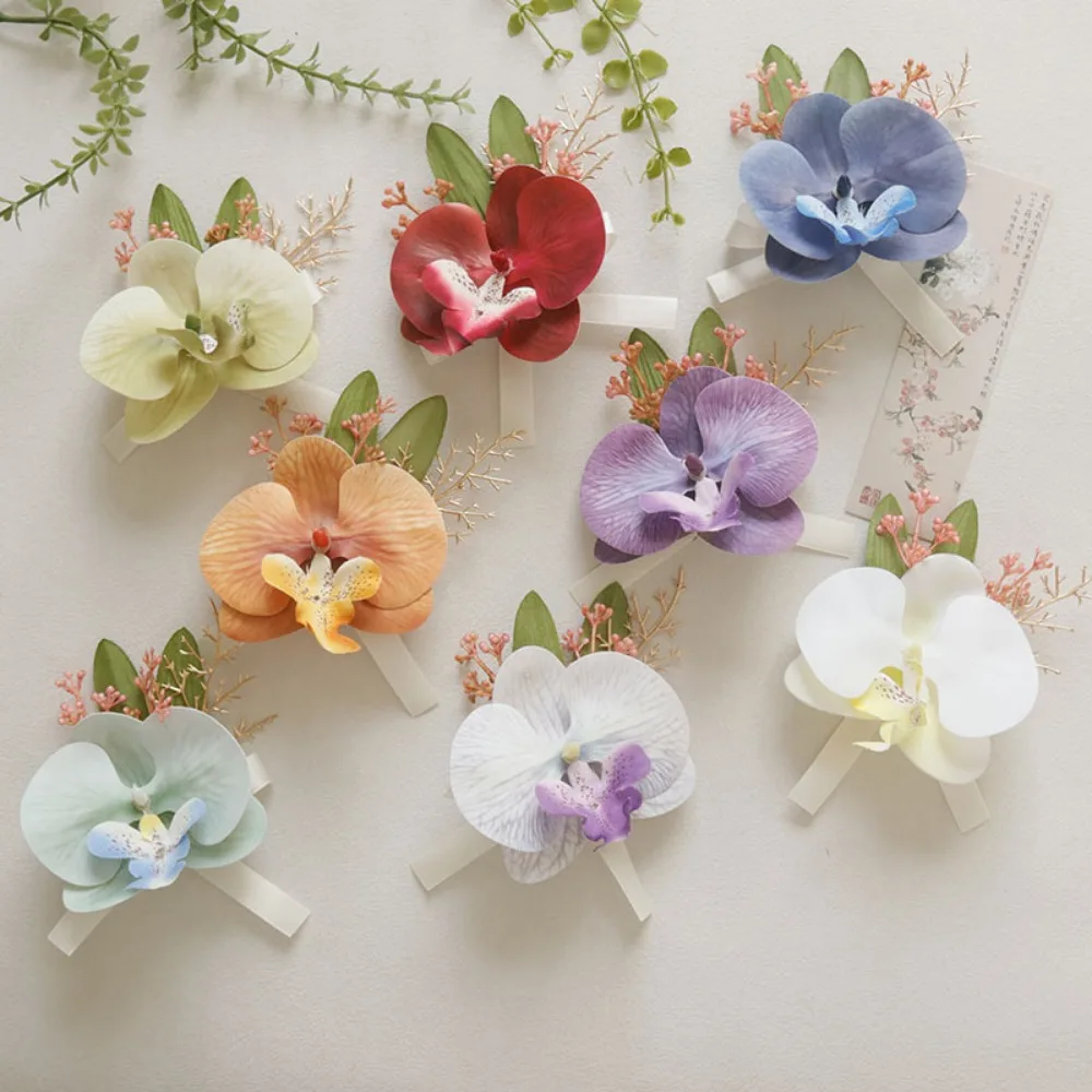 Bride Men Boutonniere and Woman Wrist Corsage Bridesmaid Flower Bracelet Wedding Couple Wedding Accessories Phalaenopsis
Bride Men Boutonniere and Woman Wrist Corsage Bridesmaid Flower Bracelet Wedding Couple Wedding Accessories Phalaenopsis