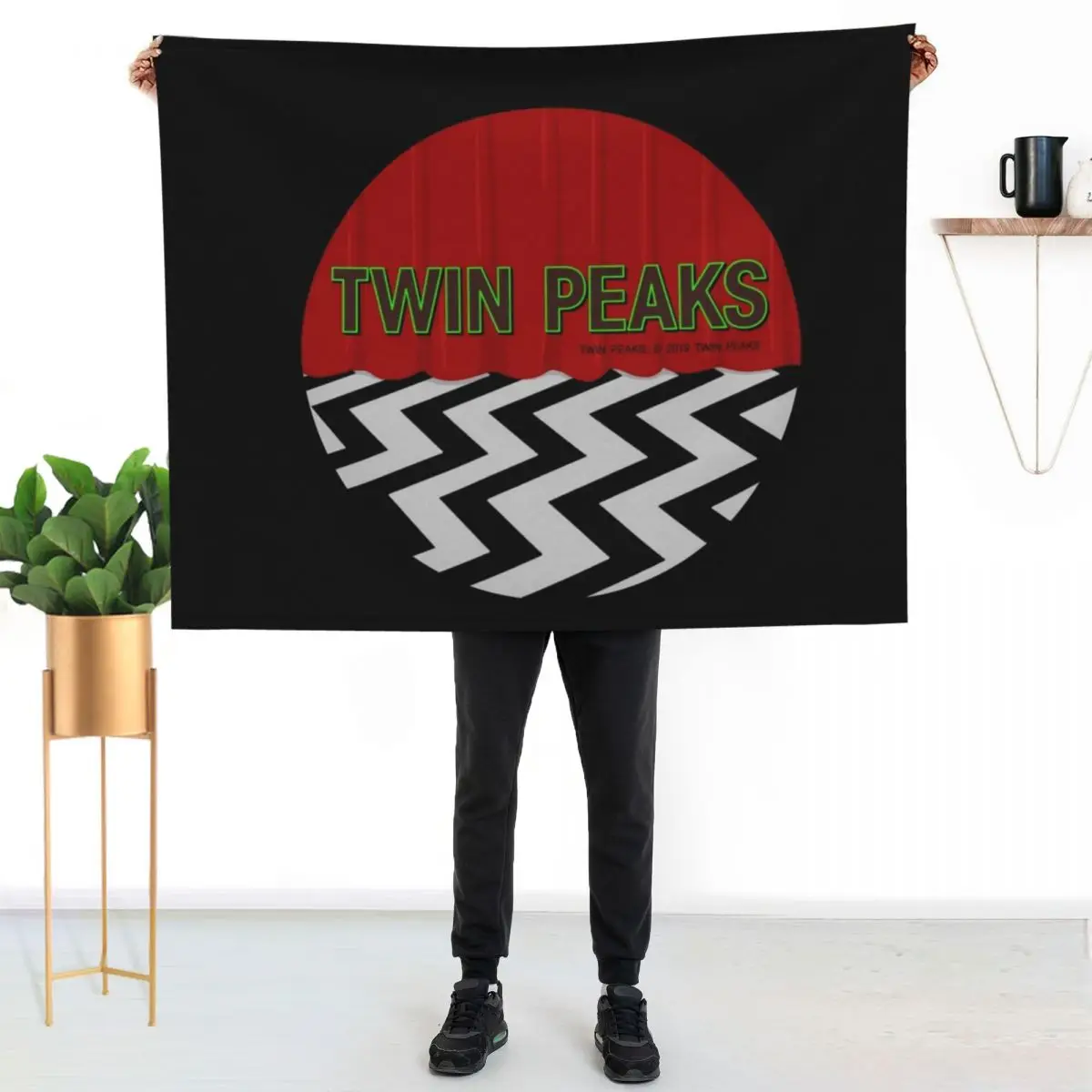 Twin Peaks Throw Blanket Soft Warm Blanket Gift for Men Women Adults
Twin Peaks Throw Blanket Soft Warm Blanket Gift for Men Women Adults